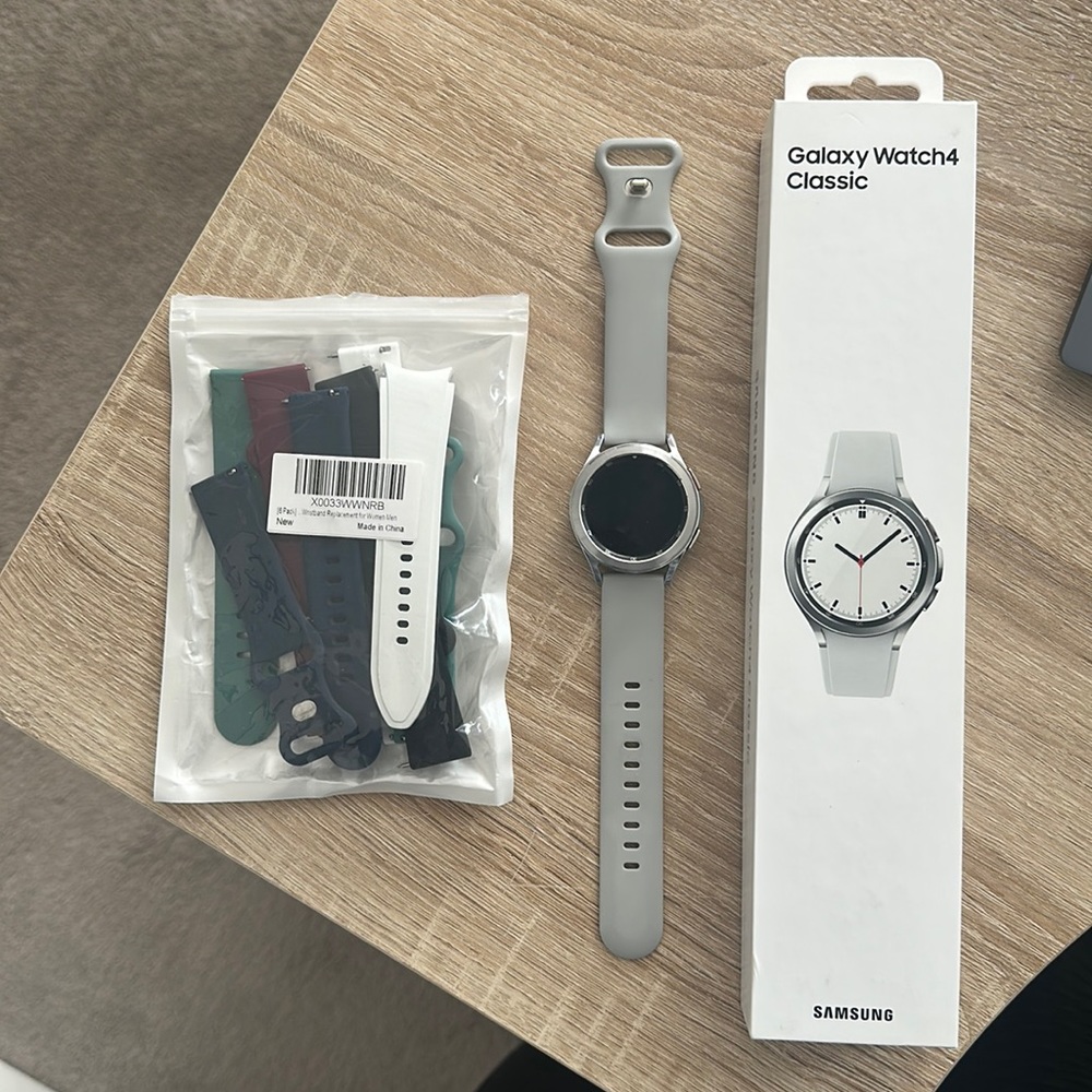 Samsung Galaxy Watch4 Classic